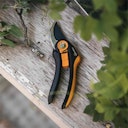 Vorschaubild Fiskars Plus SmartFit Bypass Gartenschere P541 1057169